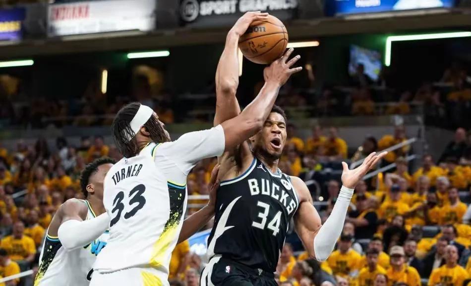 ld sports-关于赛前曼联备战荷甲赛后罗马备战欧篮联，网友：雄鹿球迷欢呼的信息