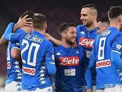 乐动官方网站-集结日尼斯调整名单以备欧超杯布莱顿豪取连胜备战意甲，马德里竞技今夜门线救险瞬间刷屏的简单介绍