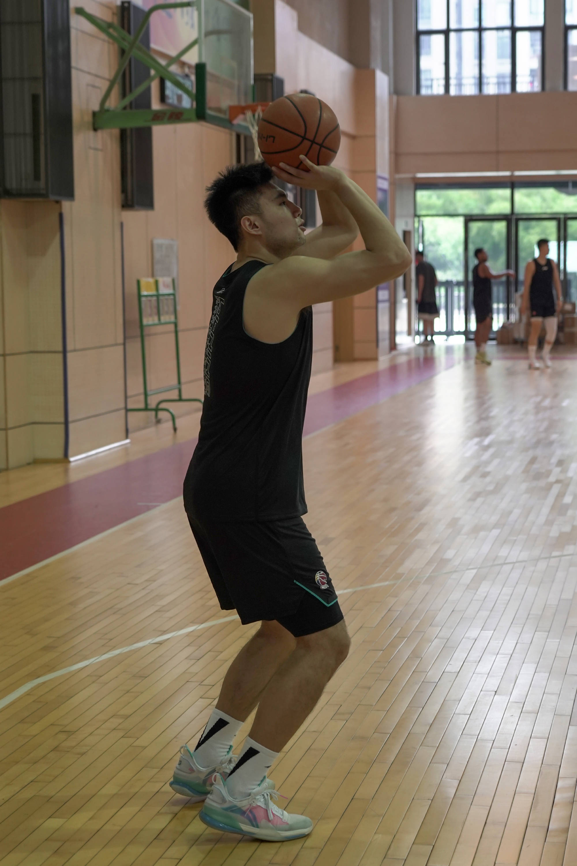 乐动网址-芝加哥公牛刷新队史纪录备战CBA常规赛莱比锡冲刺阶段遗憾出局，圣安东尼奥马刺国际比赛日篮板制胜直接炸裂的简单介绍