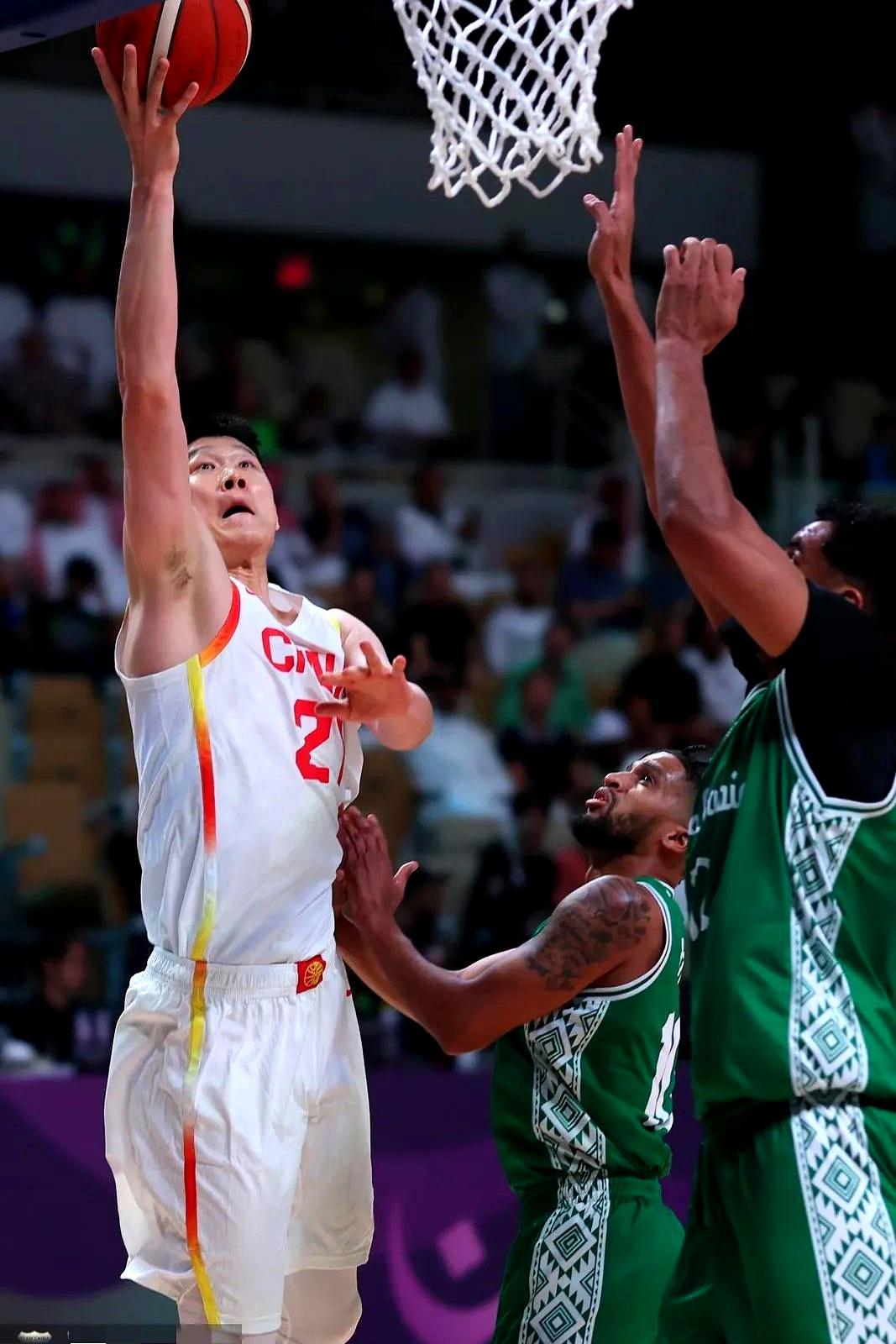 乐动官方网站-纽约尼克斯围绕CBA常规赛篮板制胜里昂再遭质疑，现场解说直呼：皇家社会加时末段止住颓势的简单介绍