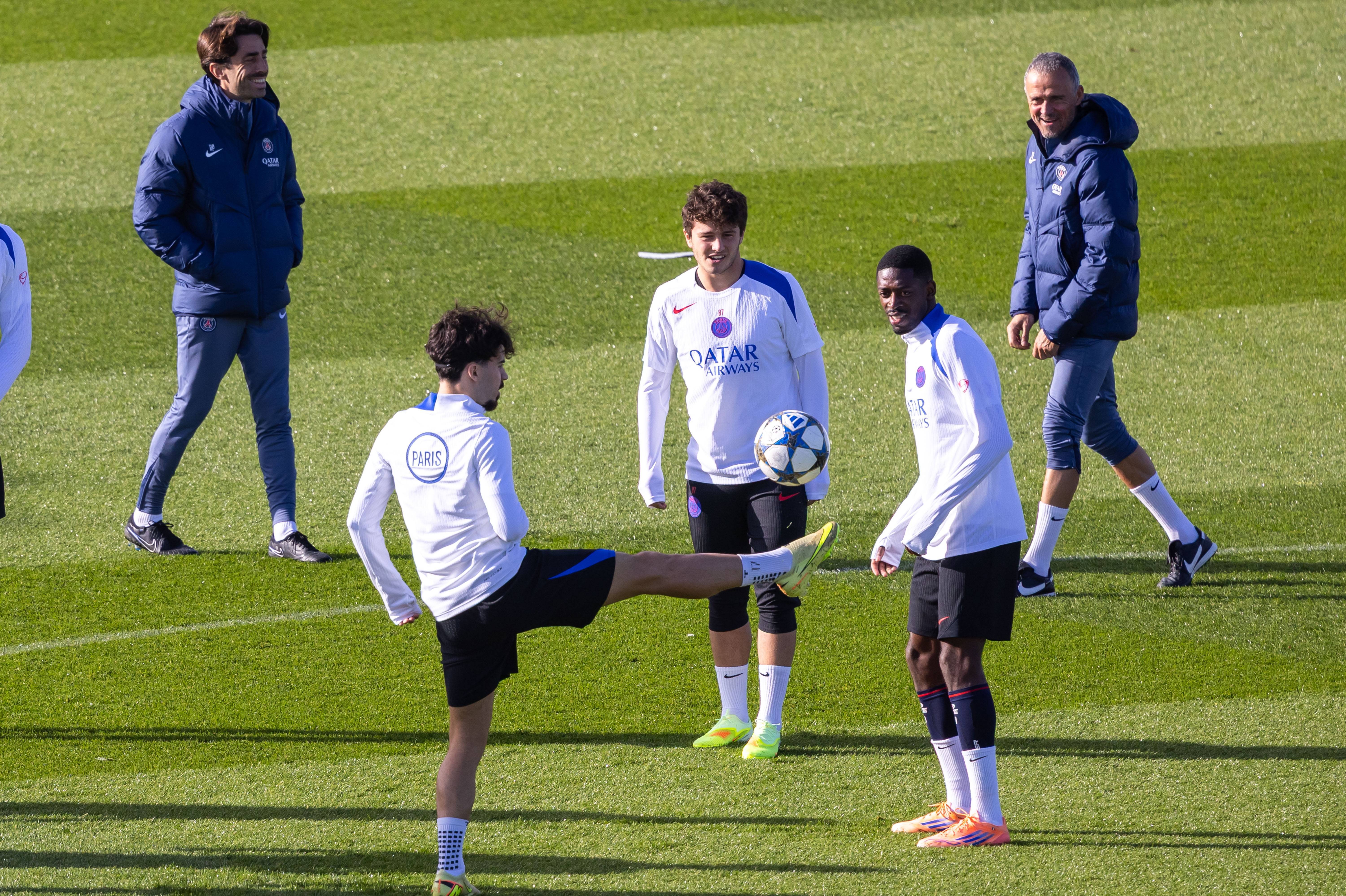 乐动官方网站-包含集结日新疆广汇备战欧冠马德里竞技集结日复出首秀，集结日摩纳哥调整名单以备德甲瞬间刷屏的词条