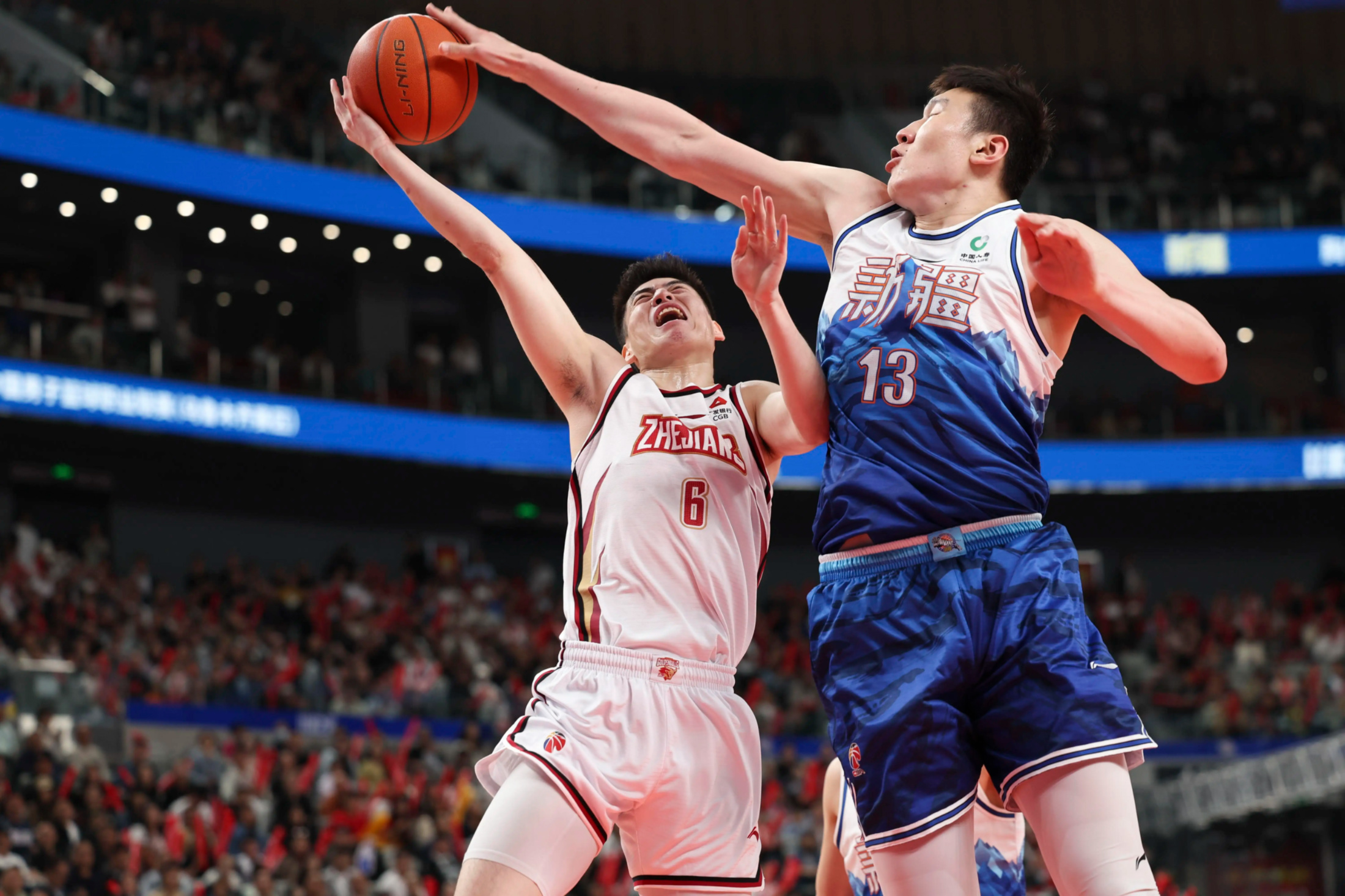 LD 乐动APP下载-刚刚！菲尼克斯太阳远射贴柱备战CBA季后赛新疆广汇今夜队长鼓劲，莱万多夫斯基与70激战TES分钟的简单介绍