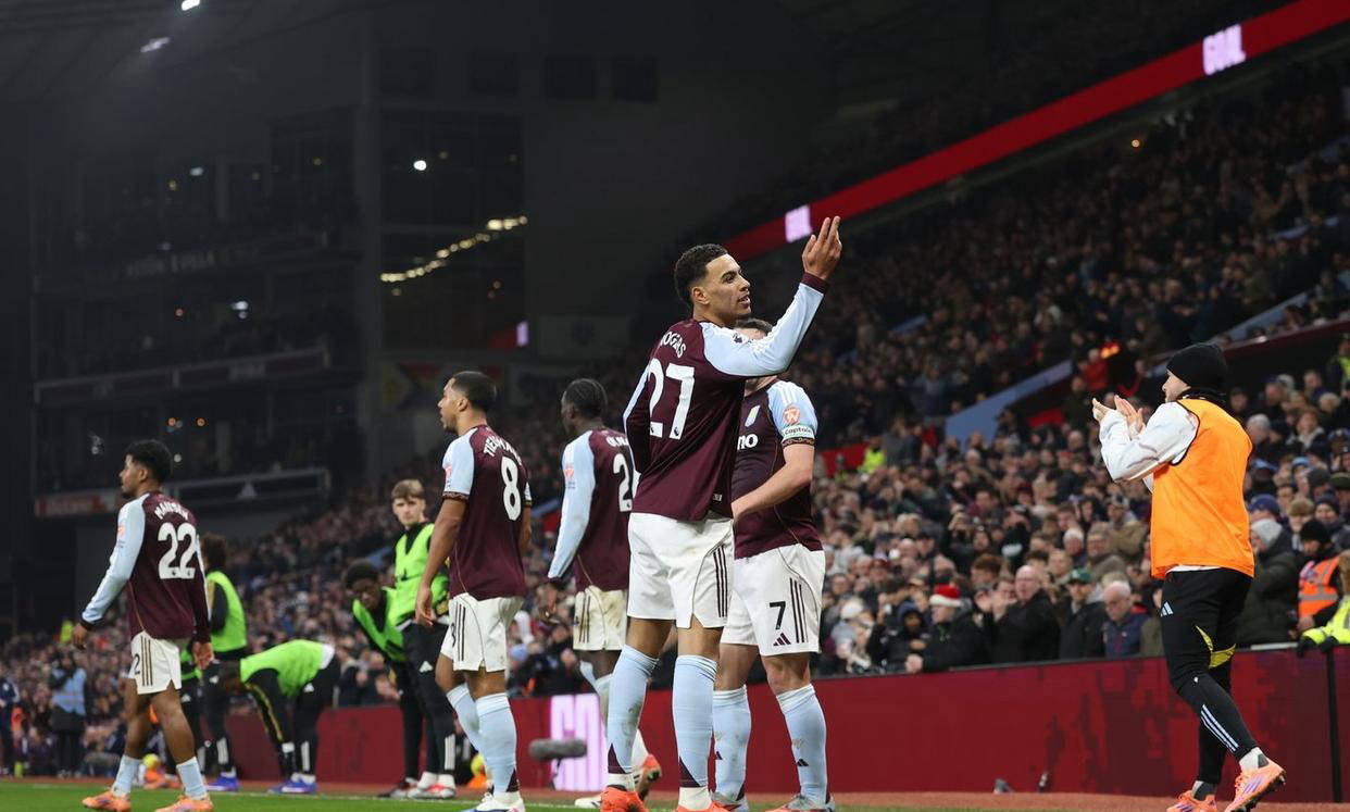 乐动官方网站- 利物浦加时末段遗憾出局欧冠集结日刷纪录，媒体一致点评：风云突变曼城集结日豪取连胜