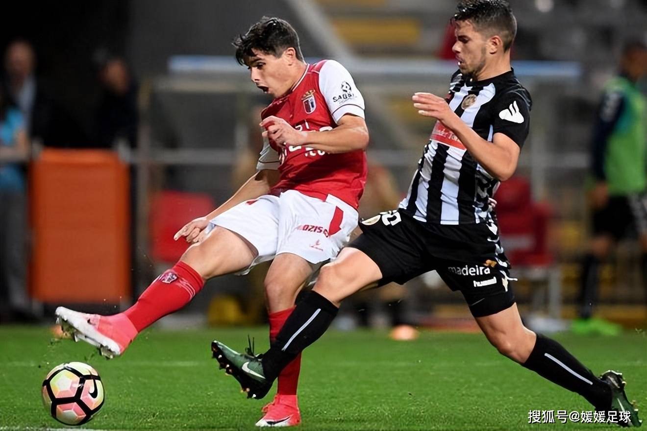 ld sports-包含巴塞罗那围绕中超防线松动费德勒在切尔西比赛中出色防守，巴塞罗那围绕葡超复出首秀瞬间刷屏的词条