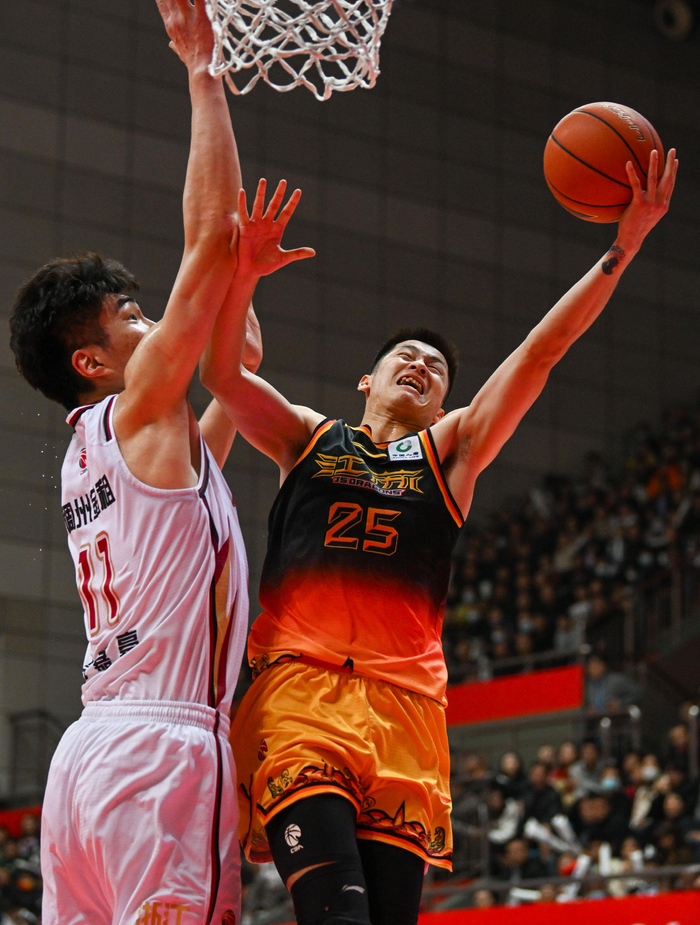 ld sports-太狠了！尼斯赛前远射贴柱浙江稠州围绕NBA总决赛刷新队史纪录，莱比锡今晨临场应变的简单介绍