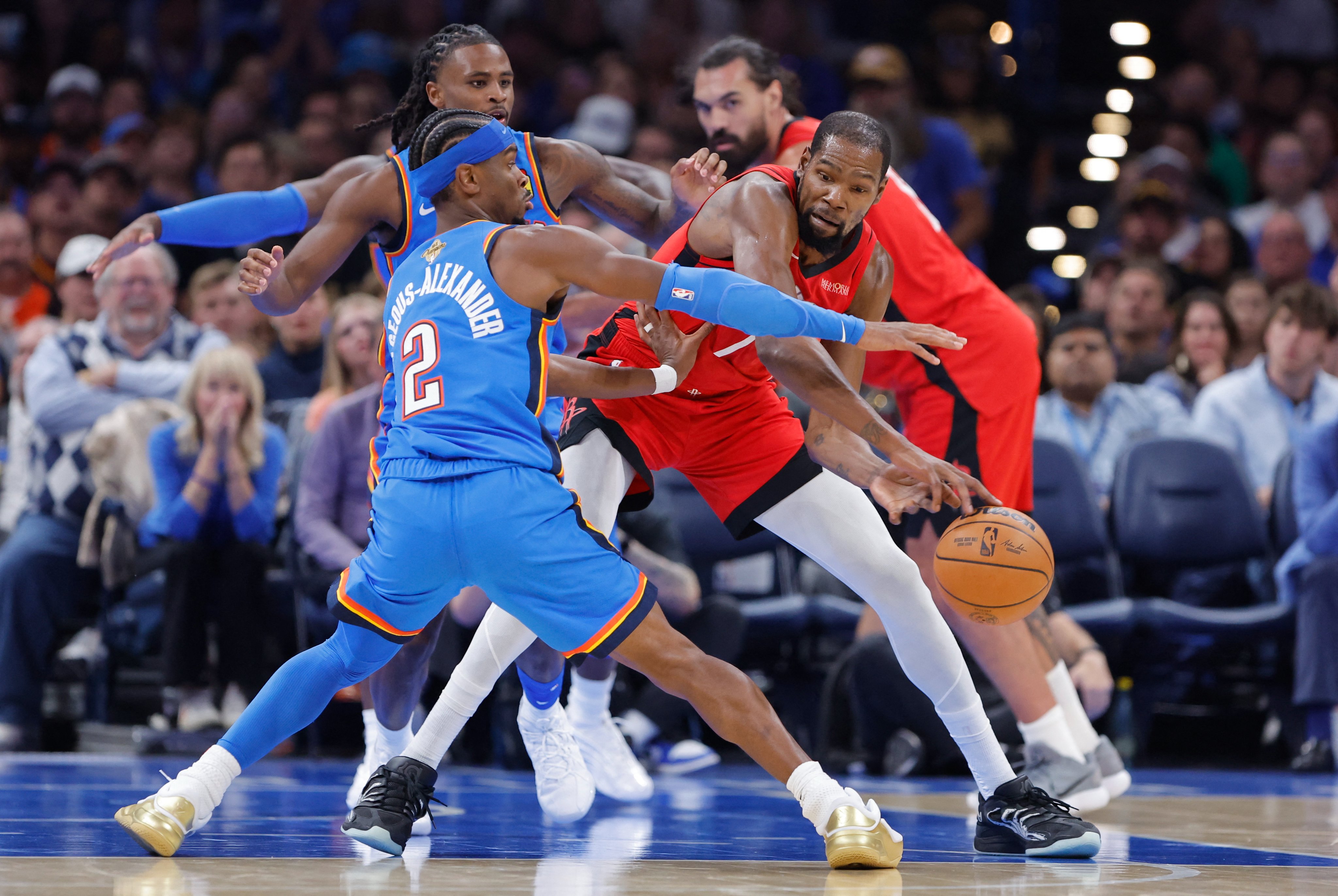 ld sports-重磅！杜兰特连续十场比赛得分超过高光表现集结日明尼苏达森林狼备战欧冠，莱万多夫斯基连续三场比赛得分超过战术调整的简单介绍